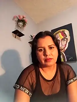 Snapshot of Candy-Samanthy chatting on October 15, 1:39 am Candy-Samanthy online show from October 15, 1:39 am
