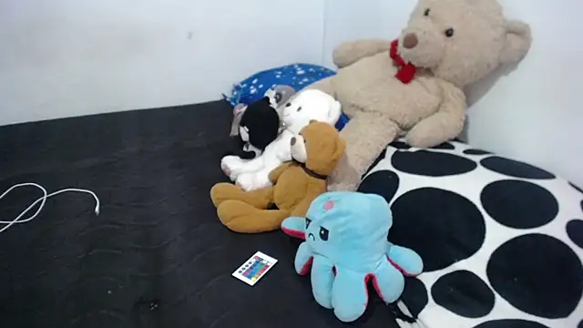 Antonhyjared online show from April 3, 8:18 pm