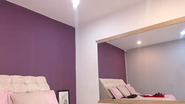 Valerii Mariin online show from November 24, 7:35 pm