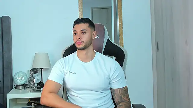 Ken mailik1 online show from October 31, 11:17 pm