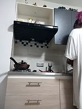 Snapshot of Cev_Am99 chatting on December 4, 7:11 pm Cev Am99 online show from December 4, 7:11 pm