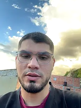 mirallesandbig online show from October 24, 10:06 pm