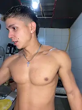 mirallesandbig online show from November 7, 8:53 pm