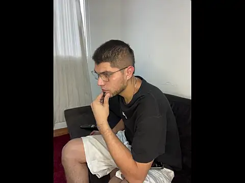 mirallesandbig online show from January 11, 10:37 pm