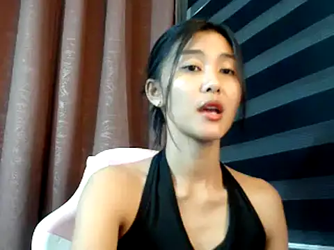 Snapshot of De_amore chatting on October 10, 2:05 pm De amore online show from October 10, 2:05 pm