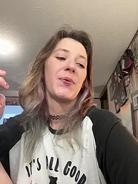 Snapshot of Mustbethemoney1234 chatting on November 22, 3:49 am Mustbethemoney1234 online show from November 22, 3:49 am