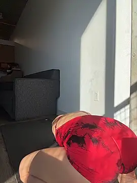 Lolathebaddie online show from November 17, 4:13 pm