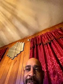 Snapshot of wetgrip84 chatting on October 21, 2:56 am wetgrip84 online show from October 21, 2:56 am