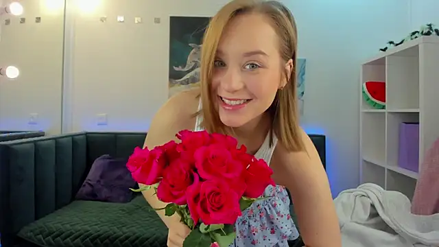Snapshot of Melissa_new22 chatting on October 17, 11:51 pm Melissa new22 online show from October 17, 11:51 pm