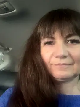 Butterfly8385 online show from November 9, 12:14 pm