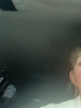 Butterfly8385 online show from March 20, 1:38 pm