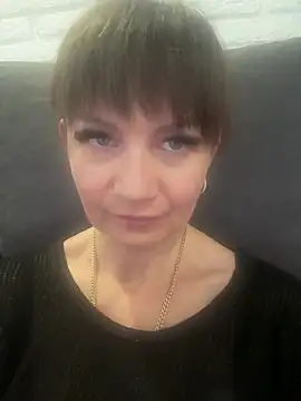 Butterfly8385 online show from July 15, 3:34 am
