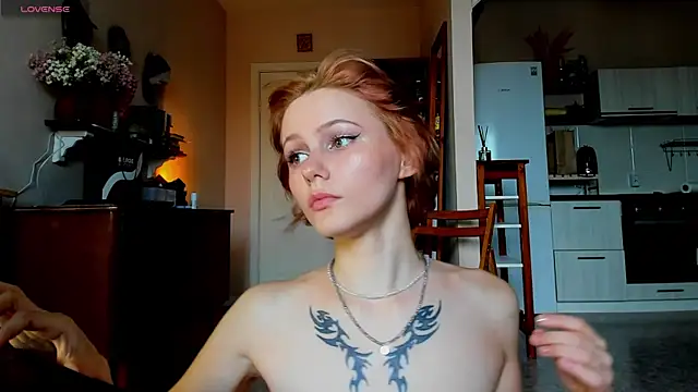 Snapshot of Kate_mikki chatting on July 28, 12:48 pm Kate mikki online show from July 28, 12:48 pm
