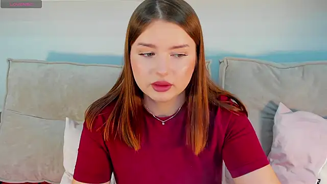 Snapshot of Maria_Reiiden chatting on October 11, 8:24 am Maria Reiiden online show from October 11, 8:24 am