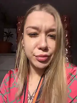 AngellnSilk online show from December 1, 9:14 am