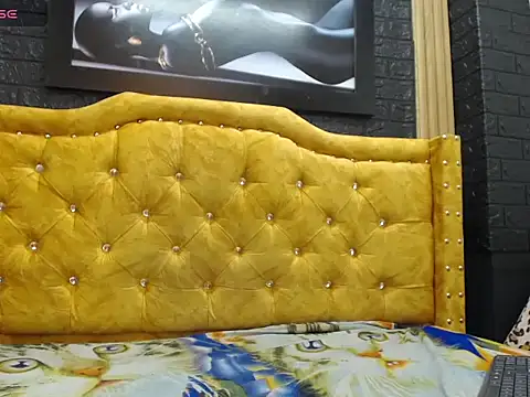 Snapshot of valeri_wet chatting on November 13, 11:31 am valeri wet online show from November 13, 11:31 am