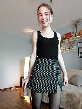 Snapshot of Stacey_Will chatting on October 12, 10:47 am Stacey Will online show from October 12, 10:47 am