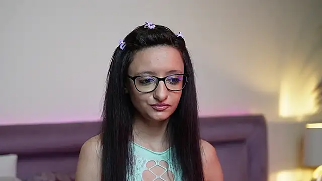 JoelleApril online show from November 19, 9:26 pm