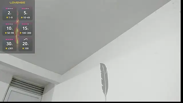 Snapshot of mis-violetha chatting on March 17, 3:11 am mis-violetha online show from March 17, 3:11 am