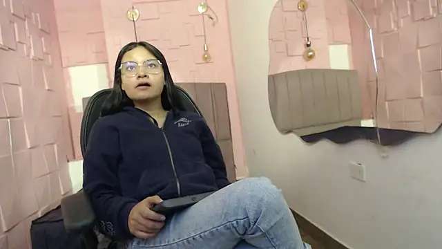 Snapshot of _kita chatting on October 28, 1:36 pm kita online show from October 28, 1:36 pm