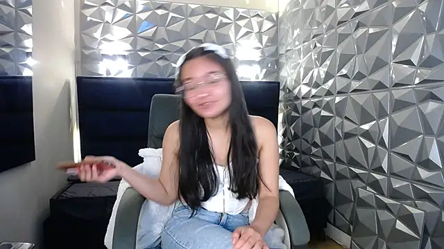 Snapshot of _kita chatting on November 21, 2:16 pm kita online show from November 21, 2:16 pm