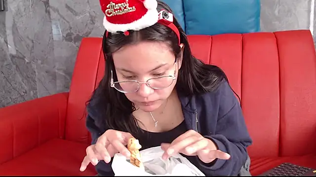 Snapshot of _kita chatting on December 4, 4:48 pm kita online show from December 4, 4:48 pm