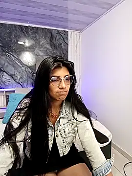 Briseida-White online show from October 20, 1:33 pm