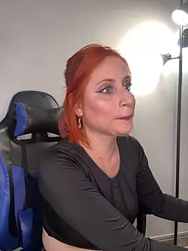 Adeline 1 online show from October 26, 8:59 pm