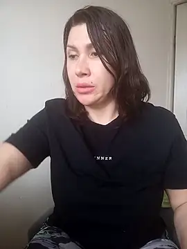 Snapshot of Ambika_beauty chatting on April 18, 1:15 pm Ambika beauty online show from April 18, 1:15 pm