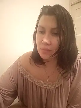 Snapshot of Ambika_beauty chatting on April 19, 10:23 pm Ambika beauty online show from April 19, 10:23 pm