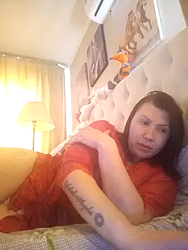 Snapshot of Ambika_beauty chatting on April 24, 5:10 am Ambika beauty online show from April 24, 5:10 am