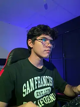 Im Camii online show from March 26, 8:25 pm