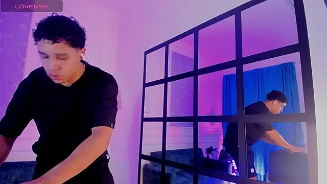 Adrian Volt online show from November 6, 2:56 am