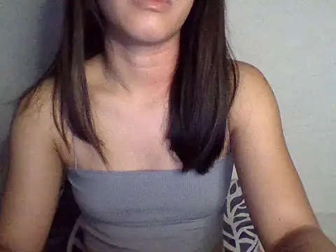 cocomum online show from February 3, 8:47 pm