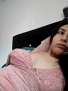 Snapshot of Thaila-Aurora chatting on October 26, 2:23 pm Thaila-Aurora online show from October 26, 2:23 pm