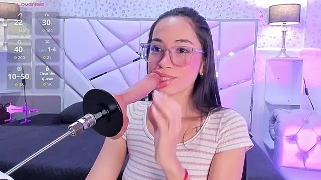 GabbiePrice online show from March 24, 11:37 am