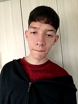 heyy noah11 online show from October 24, 9:22 pm