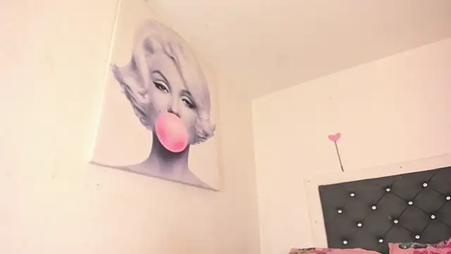 BiancaValentinna online show from December 20, 1:56 am