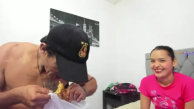 Sofi And Santy online show from February 3, 12:20 am