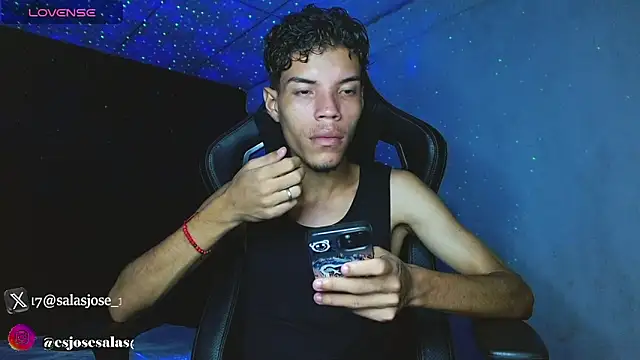 jhojan foxxx  online show from February 4, 5:46 am