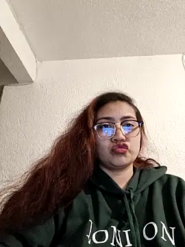 Snapshot of I_AM_ISABELLA chatting on October 21, 5:19 am I AM ISABELLA online show from October 21, 5:19 am