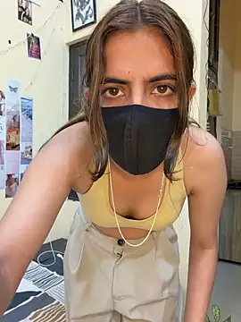 deepikaa aroraa online show from March 24, 12:43 pm