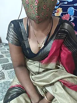 Snapshot of Best_Kannada_Couple chatting on March 23, 6:34 pm Best Kannada Couple online show from March 23, 6:34 pm