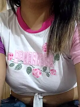 Tanha18 online show from October 28, 9:17 pm