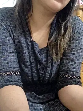 Tanha18 online show from November 27, 5:48 pm