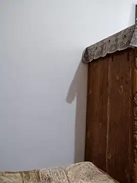 Tanha18 online show from December 4, 6:44 am