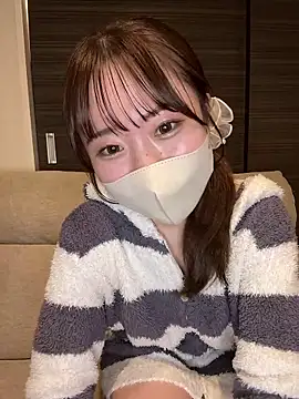 yura ra ra online show from February 21, 11:39 pm