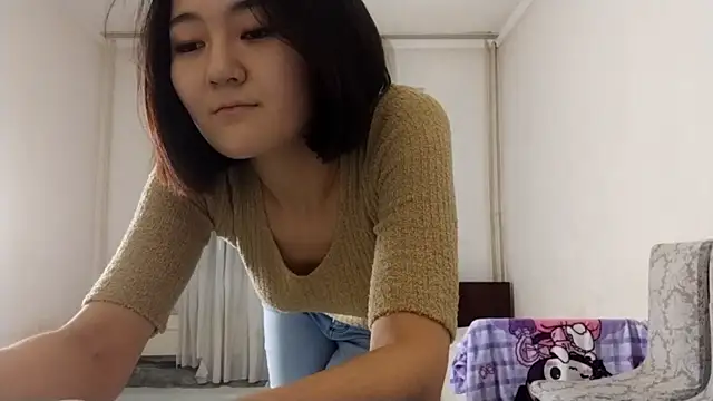 Lyndasilk online show from December 1, 4:23 pm