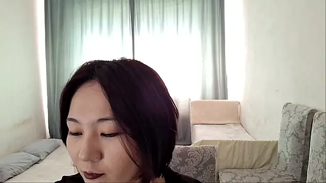 Lyndasilk online show from June 28, 10:21 am