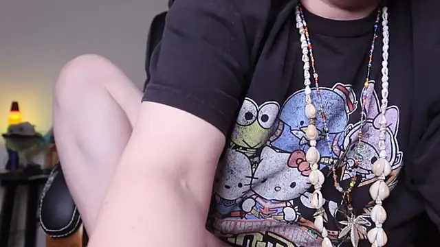 Snapshot of BellaBlueBBW chatting on March 19, 12:31 pm BellaBlueBBW online show from March 19, 12:31 pm